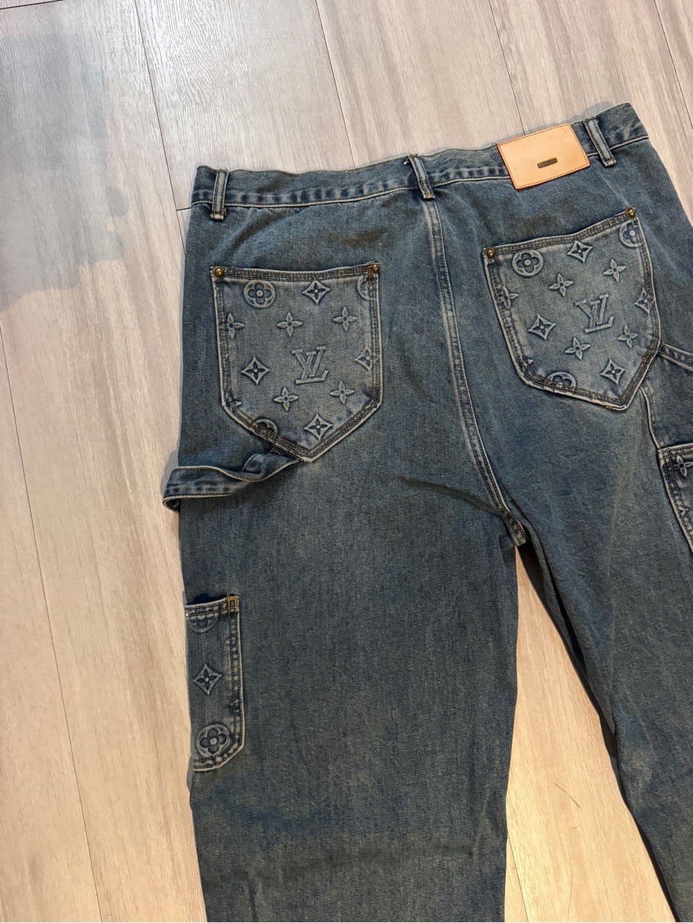 LV Embroidered Denim Carpenter STRAIGHT LEG Jeans Blue SIZE 36 - Picture 9 of 11